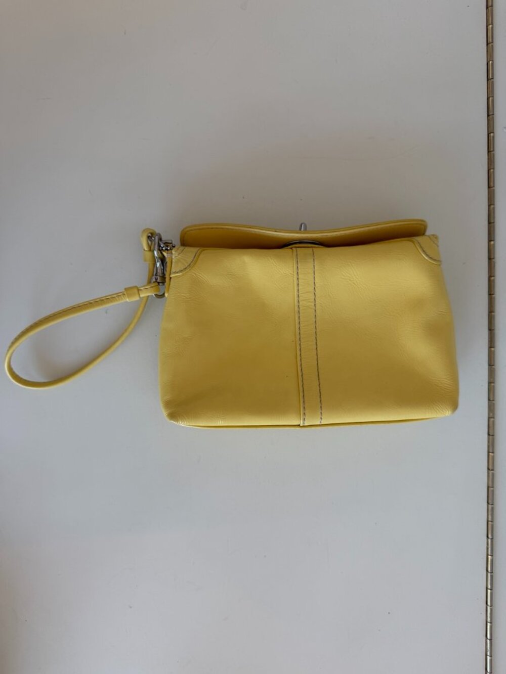 Coach Legacy Yellow Leather Turnlock Wristlet Vintage Y2K